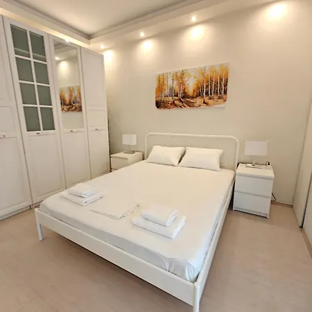 Thea Center Apartament